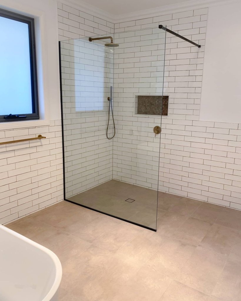 Stanthorpe Bathroom Tiling